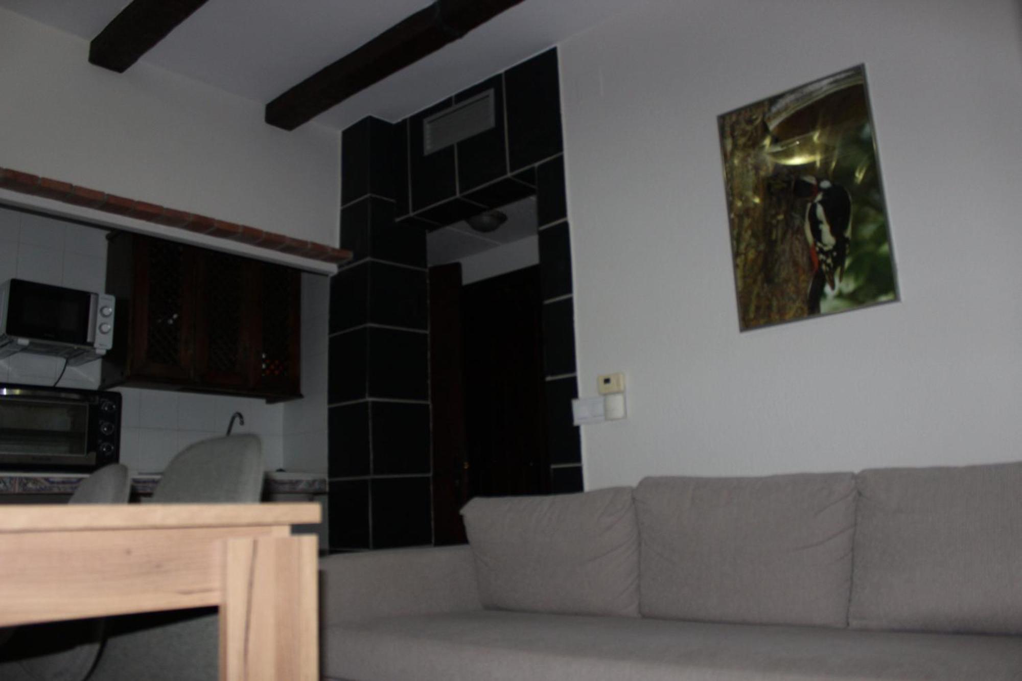 Torrejón el Rubio Apartamentos De Astroturismo La Canada מראה חיצוני תמונה