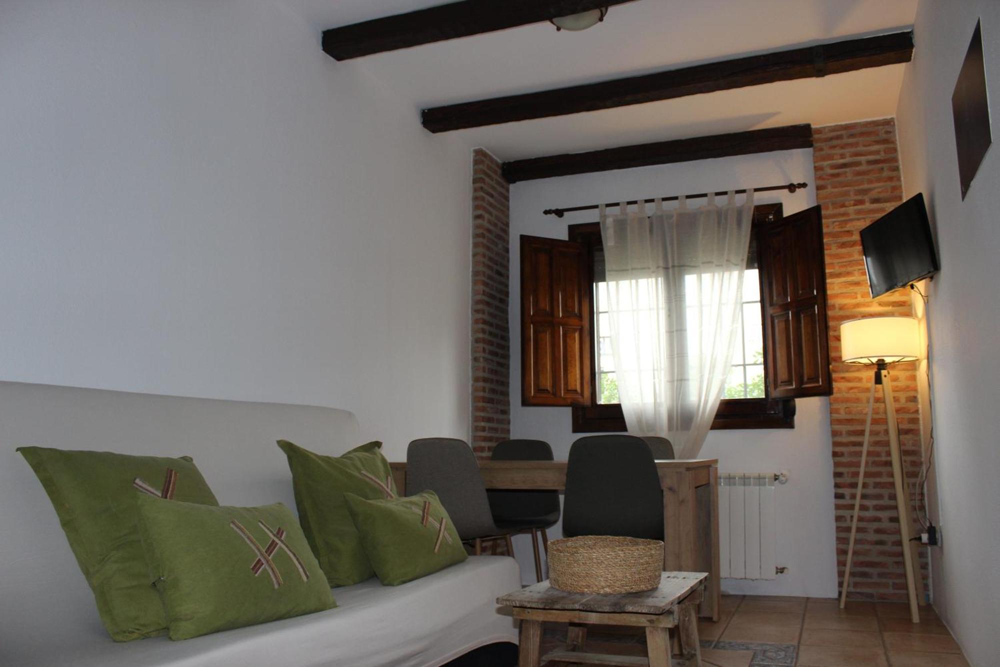 Torrejón el Rubio Apartamentos De Astroturismo La Canada מראה חיצוני תמונה